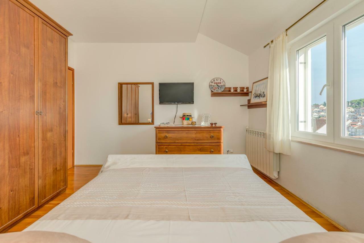 Ivkolina Hotel Hvar Town Exterior photo